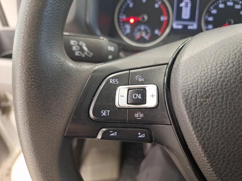 VOLKSWAGEN Crafter 2020