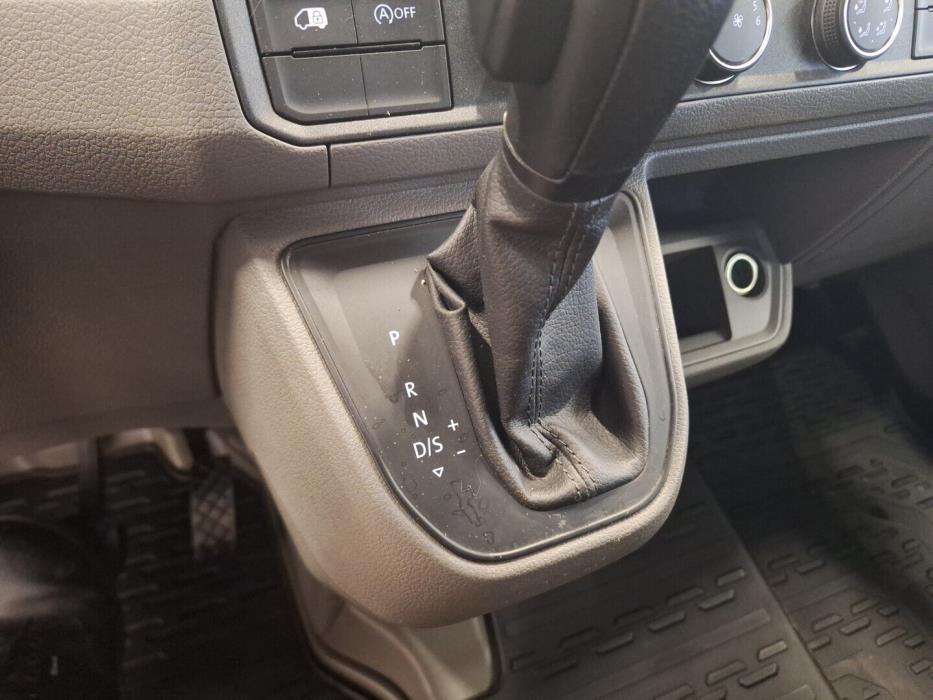 VOLKSWAGEN Crafter 2020