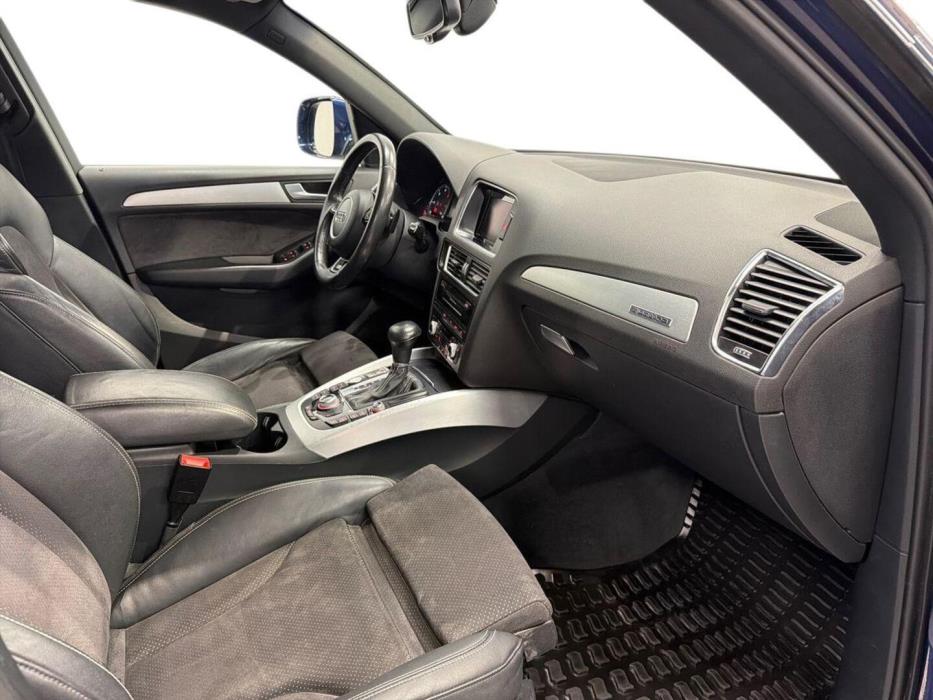 AUDI Q5 2016