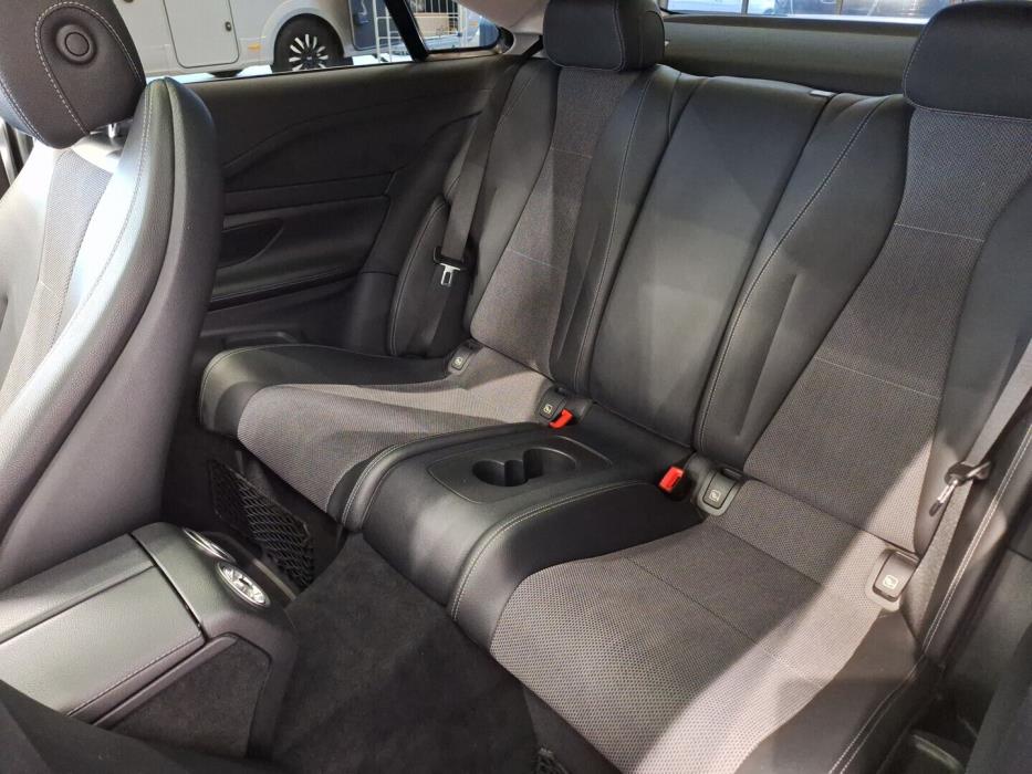 MERCEDES-BENZ E 2019