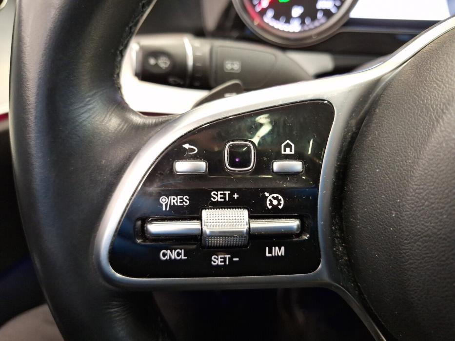 MERCEDES-BENZ E 2019