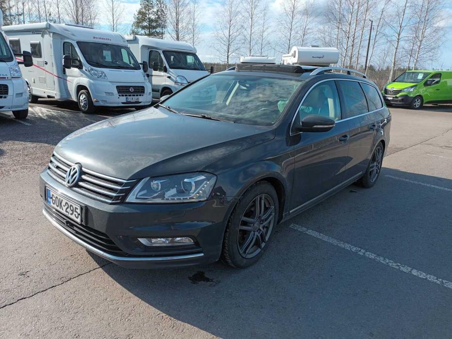 VOLKSWAGEN Passat Variant 2013
