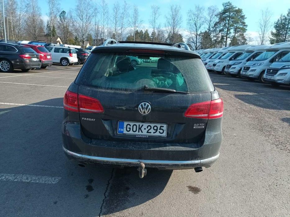 VOLKSWAGEN Passat Variant 2013