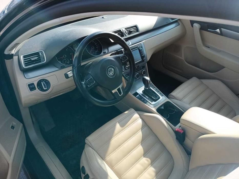 VOLKSWAGEN Passat Variant 2013