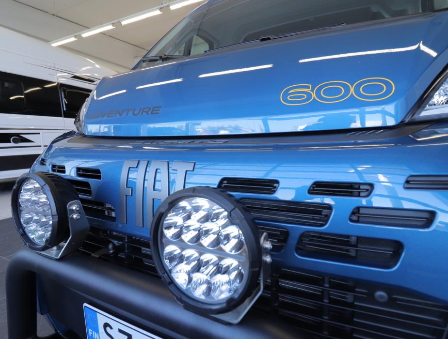 SUNLIGHT ADVENTURE CLIFF 600 EDITION BLUE 2025