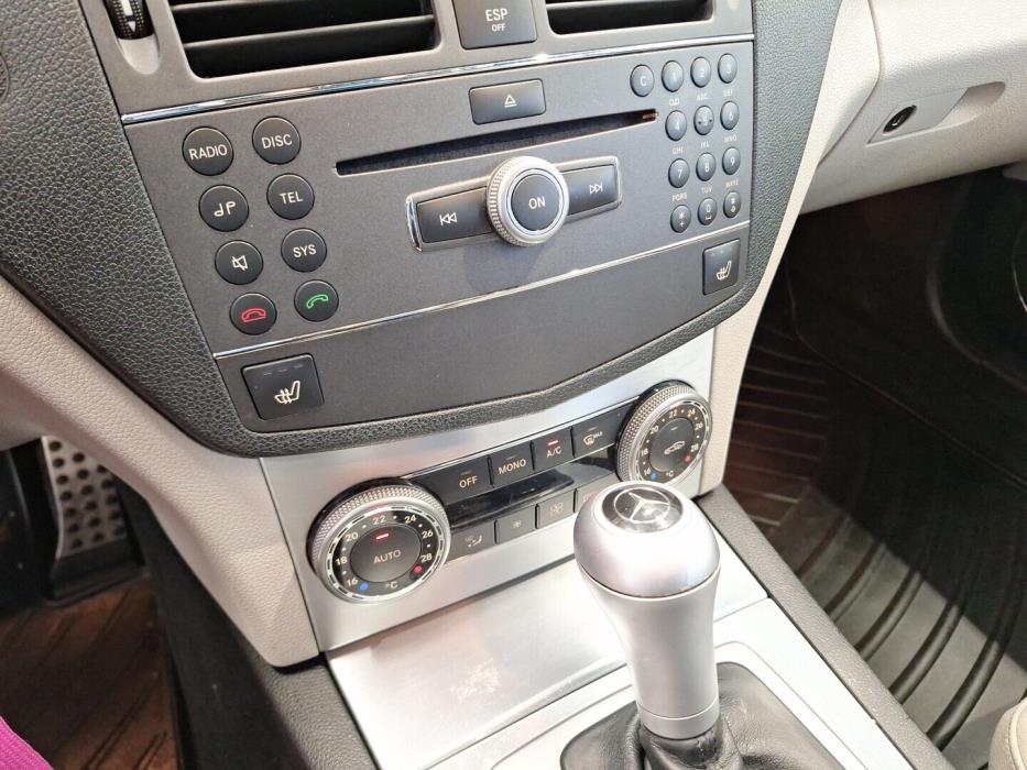 MERCEDES-BENZ C 2010