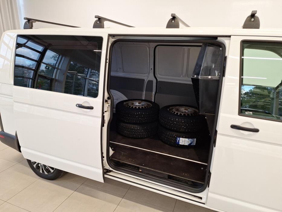 VOLKSWAGEN Transporter 2018