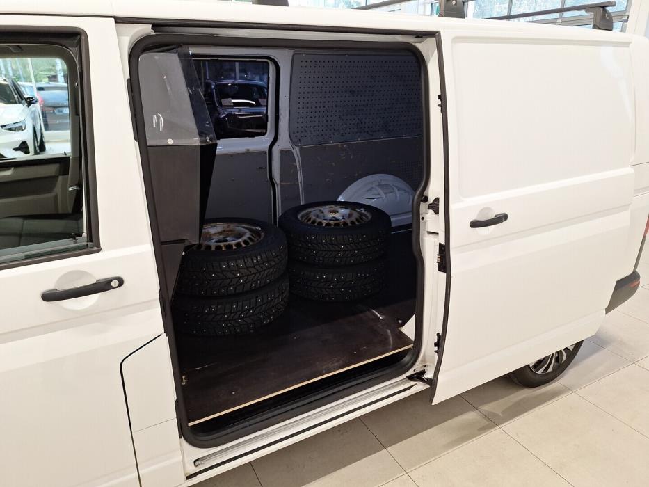 VOLKSWAGEN Transporter 2018