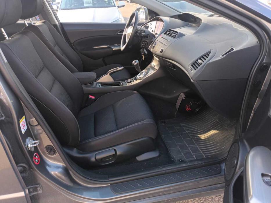 HONDA Civic 2011
