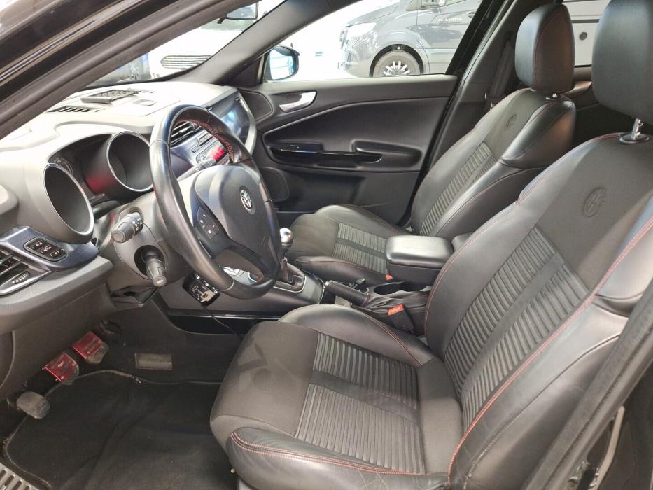 ALFA ROMEO Giulietta 2013