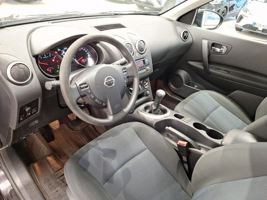 NISSAN Qashqai 2013