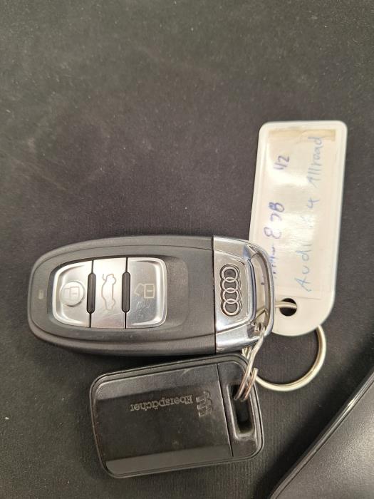 AUDI A4 allroad quattro 2014