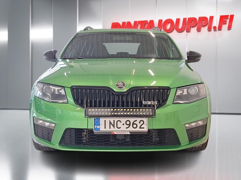 SKODA Octavia 2014