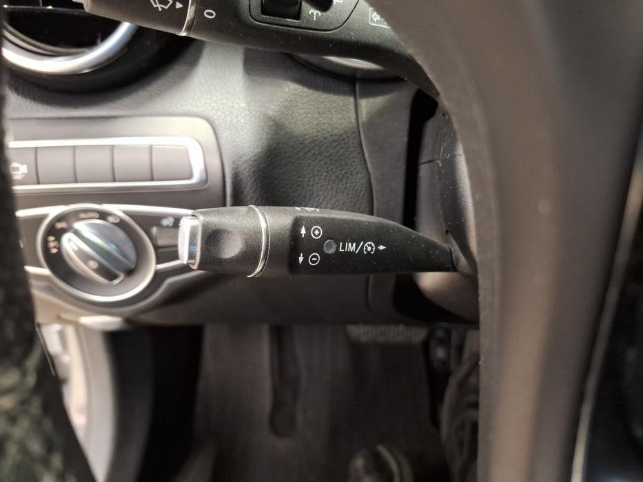 MERCEDES-BENZ C 2018