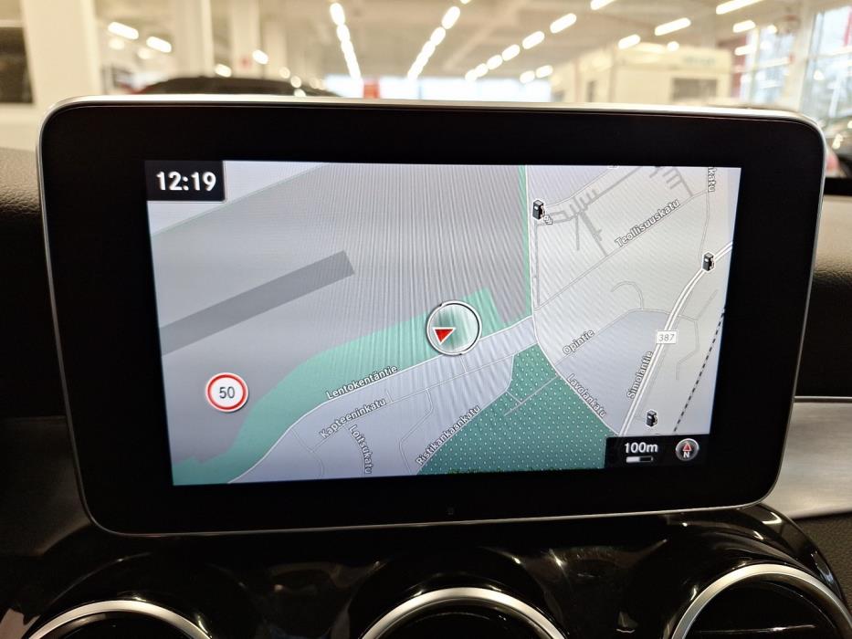 MERCEDES-BENZ C 2018