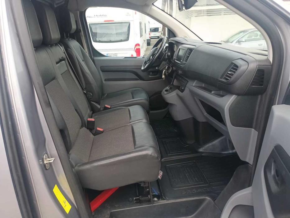 TOYOTA Proace 2021