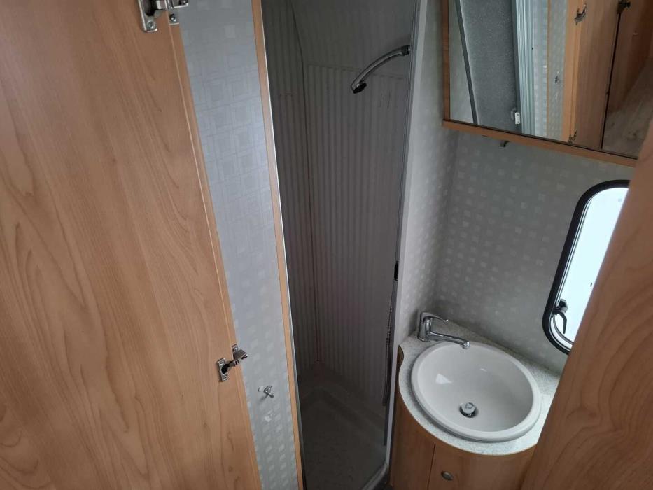 BÜRSTNER A 645 ACTIVE 2003