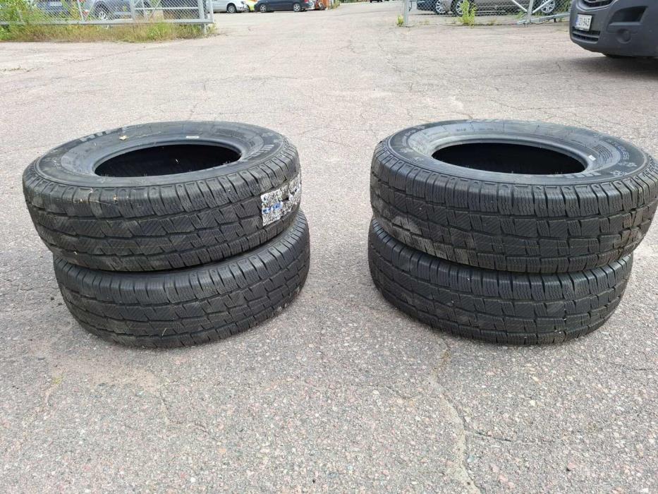 BÜRSTNER A 645 ACTIVE 2003