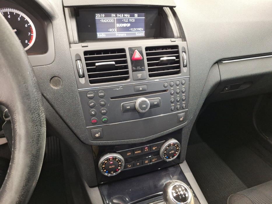 MERCEDES-BENZ C 2008