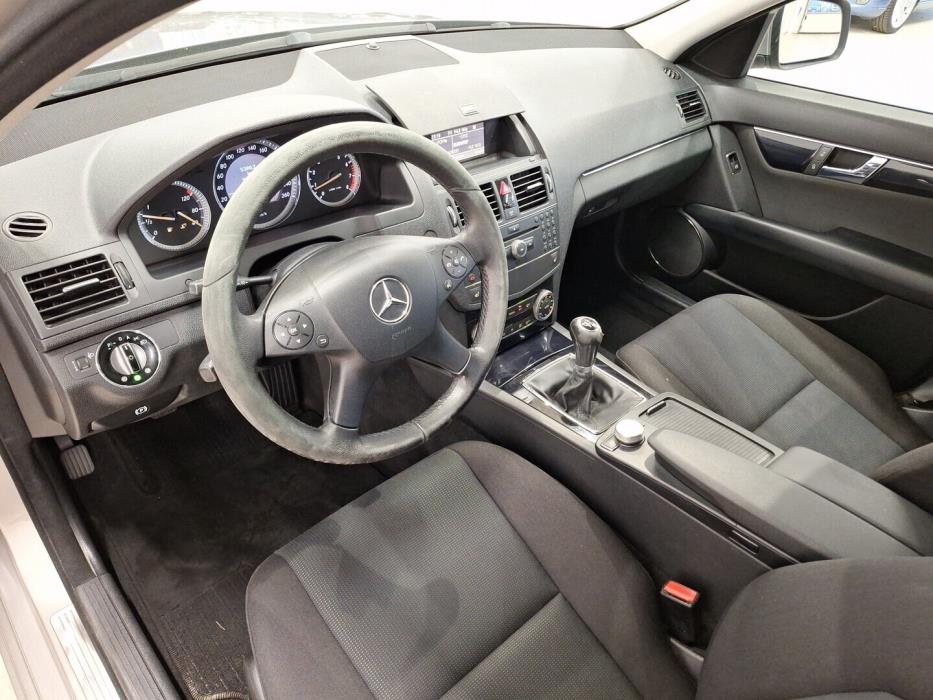 MERCEDES-BENZ C 2008