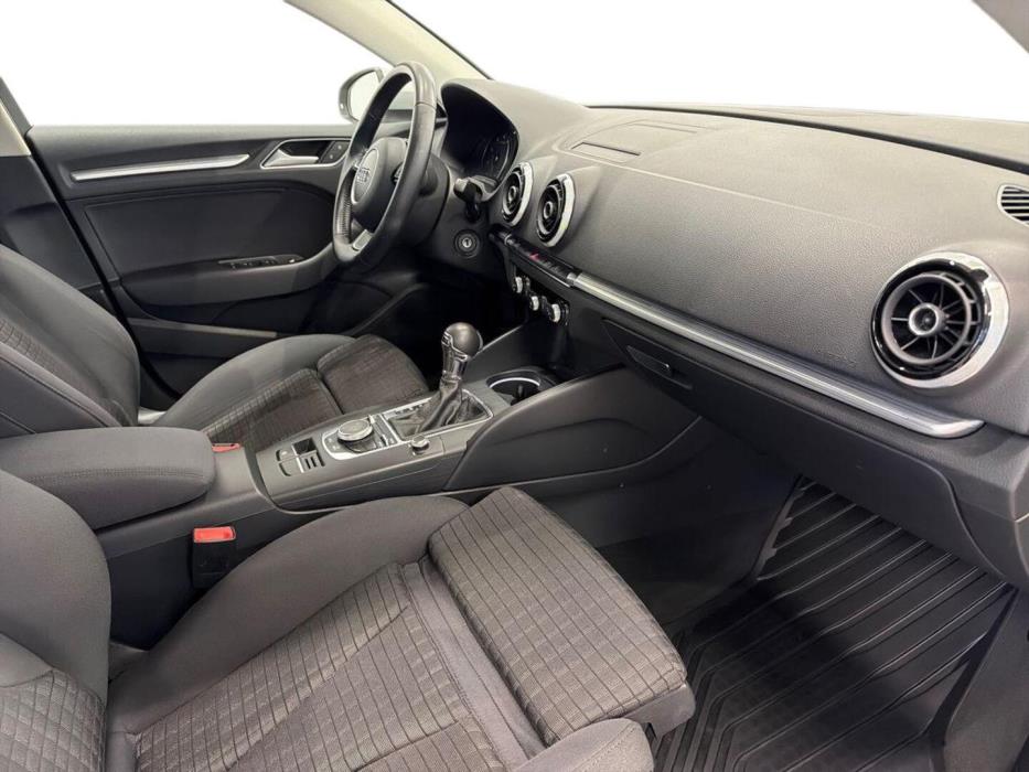 AUDI A3 2014