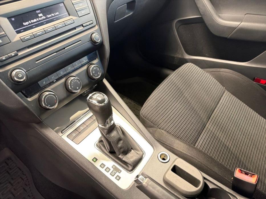 SKODA Octavia 2014