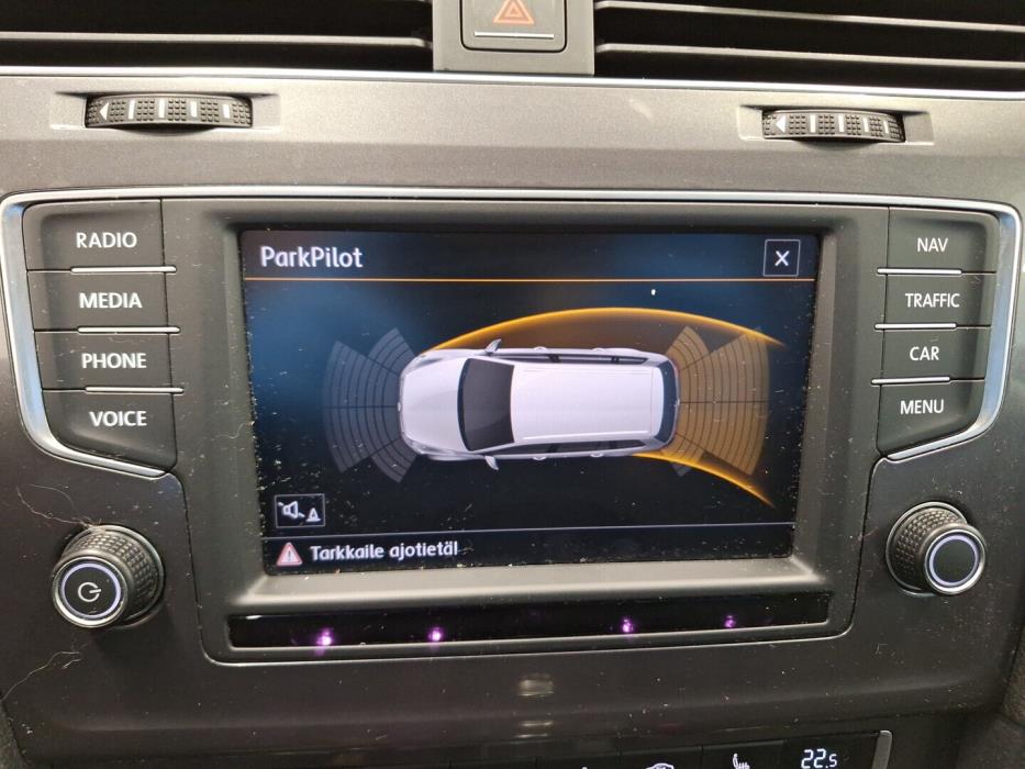 VOLKSWAGEN Golf 2016