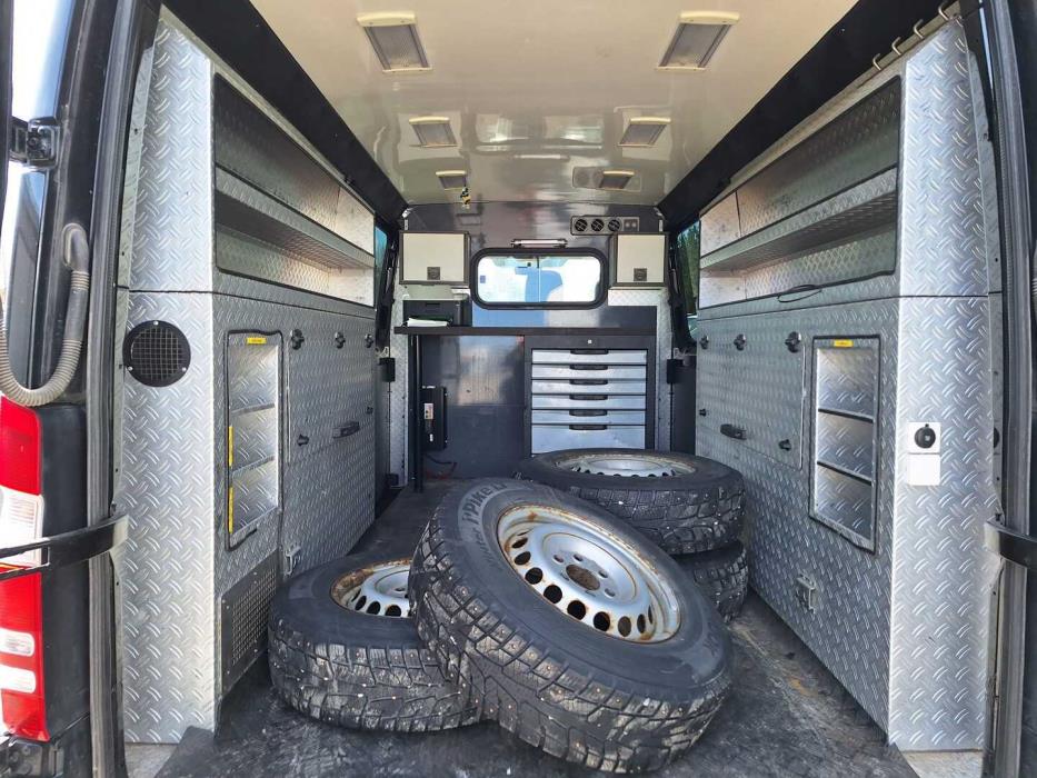 MERCEDES-BENZ Sprinter 2012