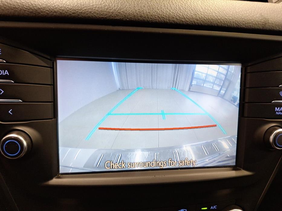 TOYOTA Avensis 2018