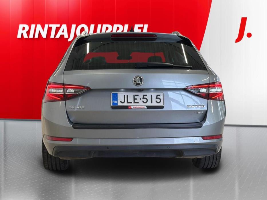 SKODA Superb 2019
