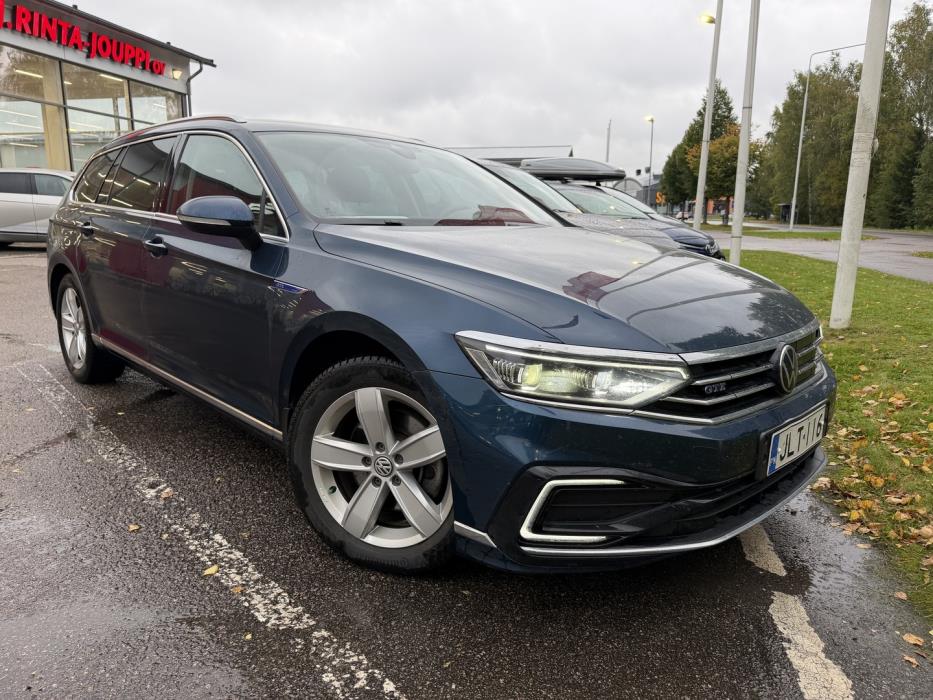 VOLKSWAGEN Passat 2020