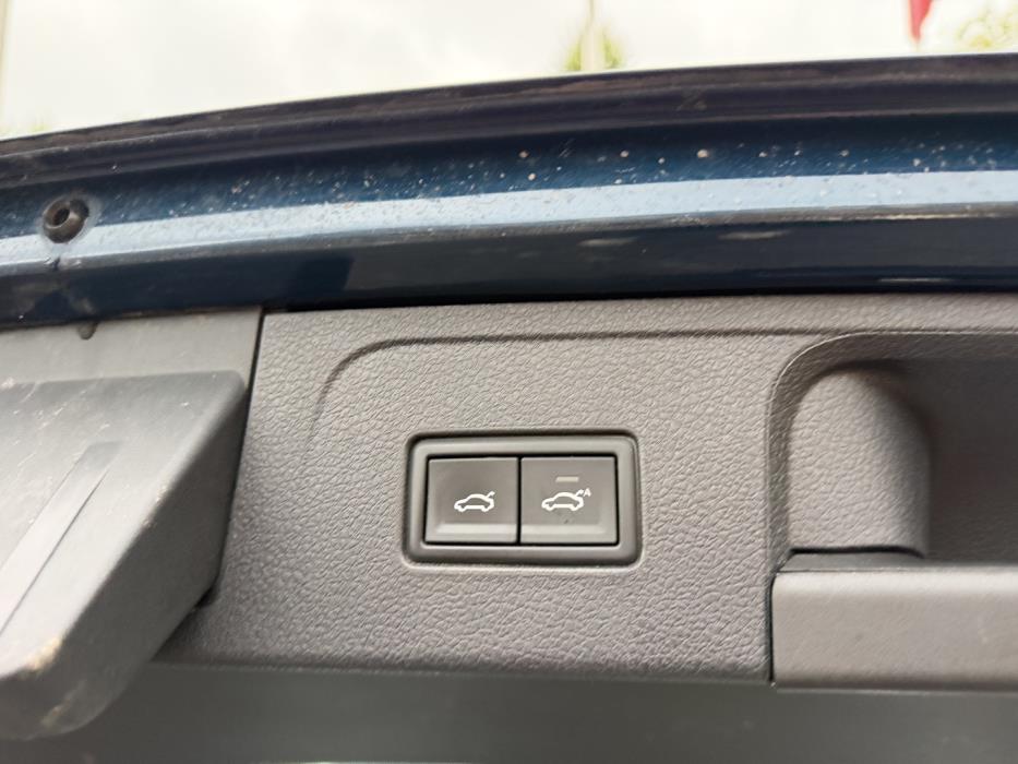 VOLKSWAGEN Passat 2020