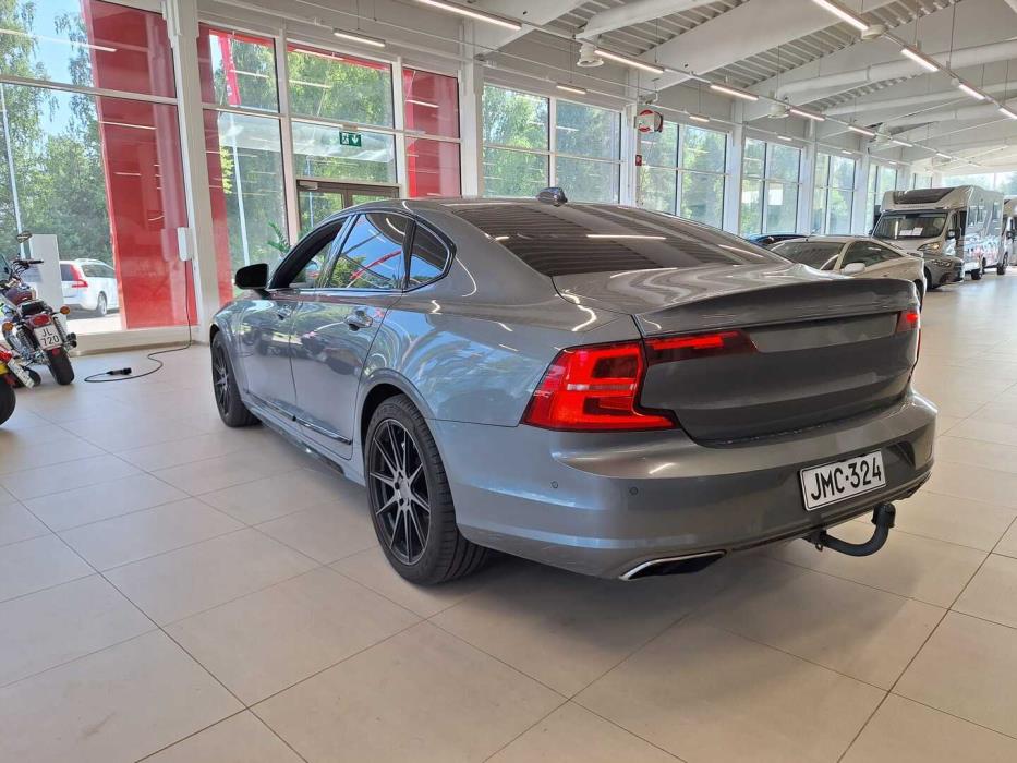 VOLVO S90 2017