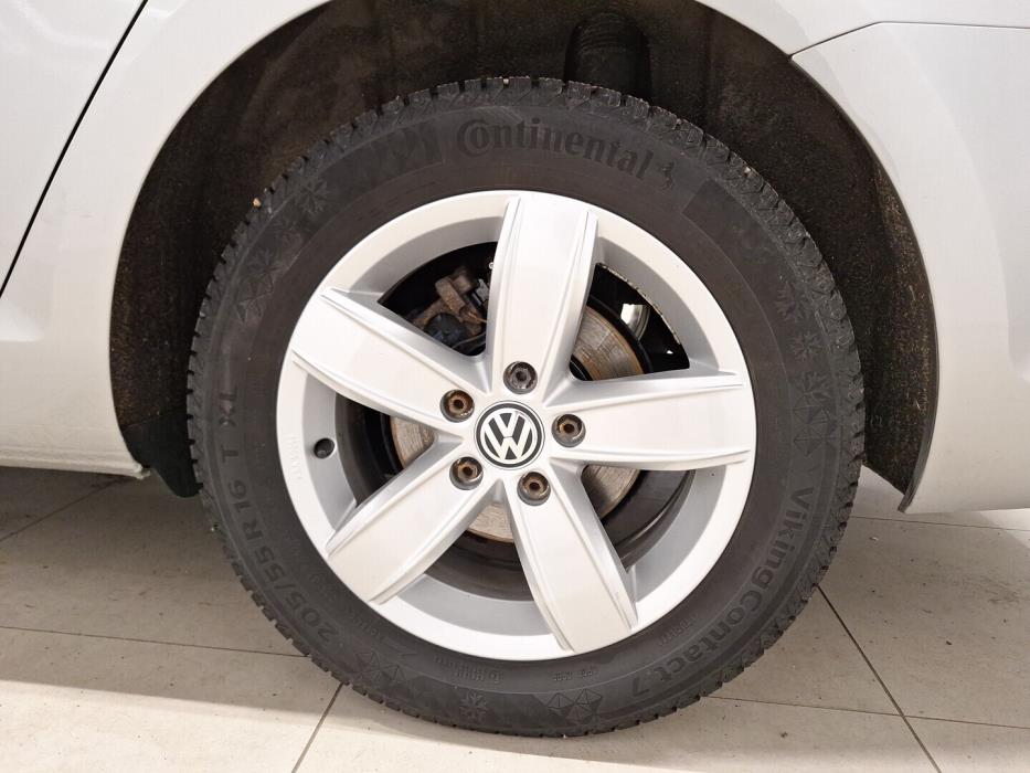 VOLKSWAGEN Golf 2019