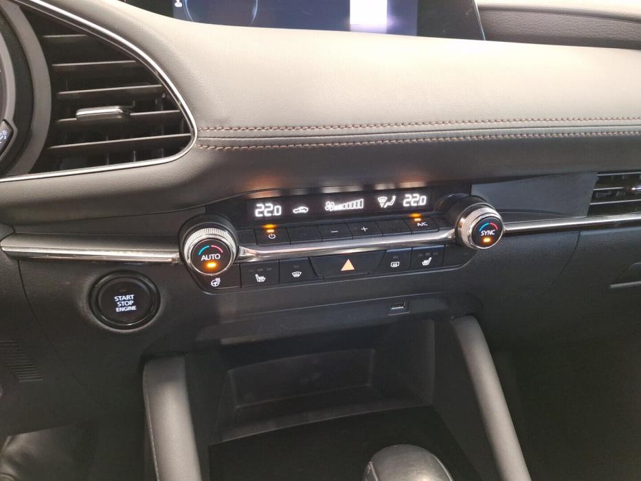 MAZDA Mazda3 2020