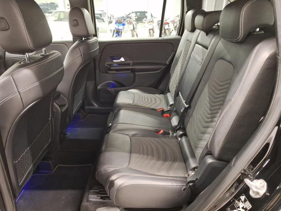 MERCEDES-BENZ GLB 2021