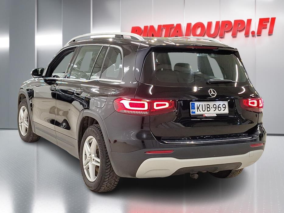 MERCEDES-BENZ GLB 2021