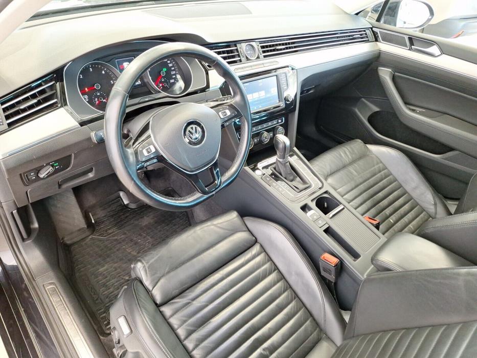 VOLKSWAGEN Passat 2015