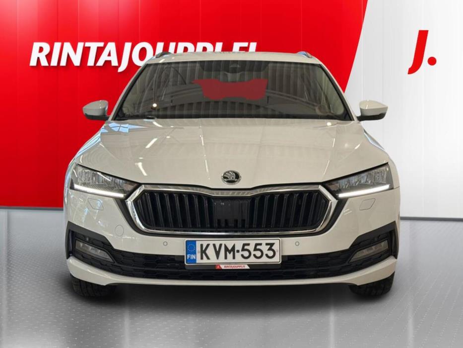 SKODA Octavia 2024