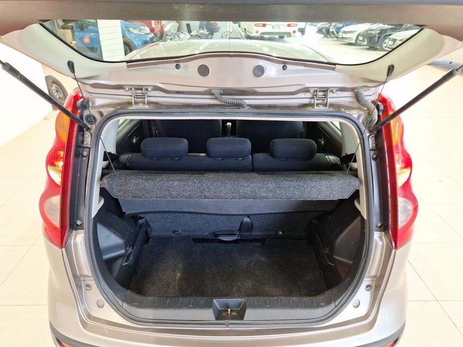 NISSAN Note 2006