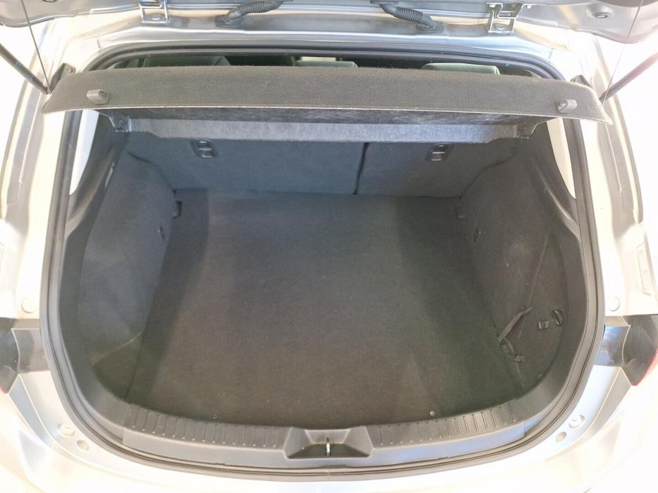 MAZDA Mazda3 2013