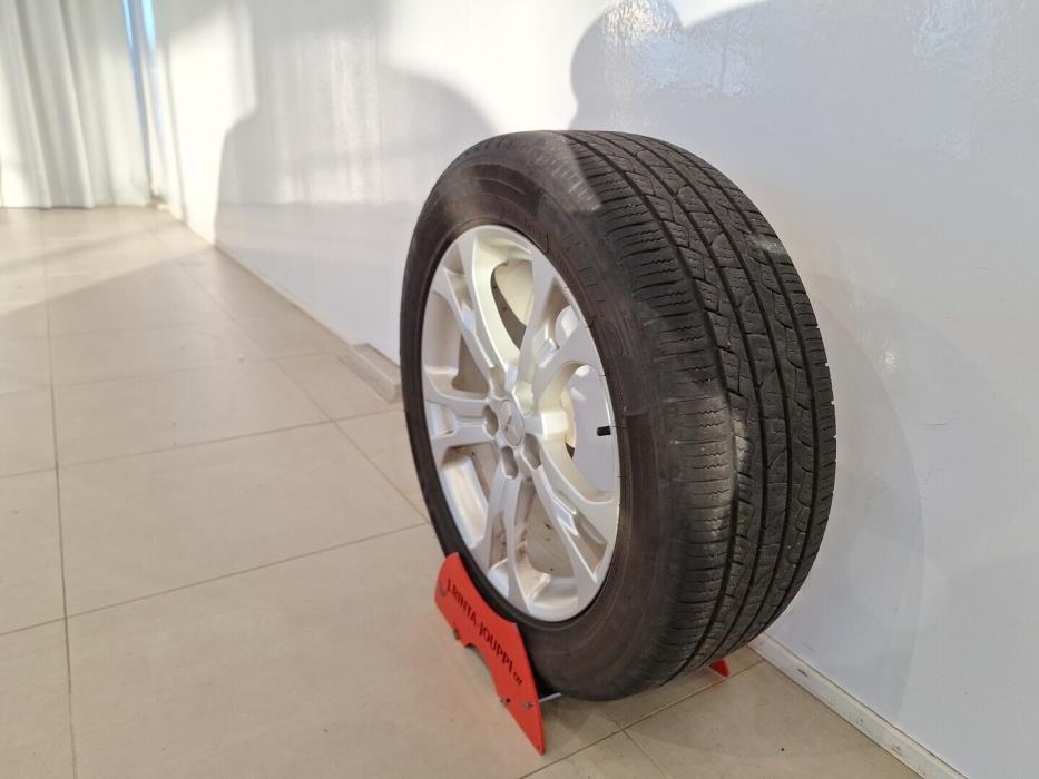 MITSUBISHI Outlander 2014