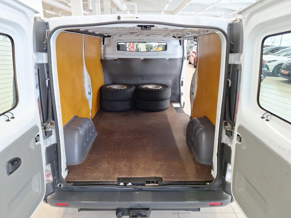 NISSAN Primastar 2005