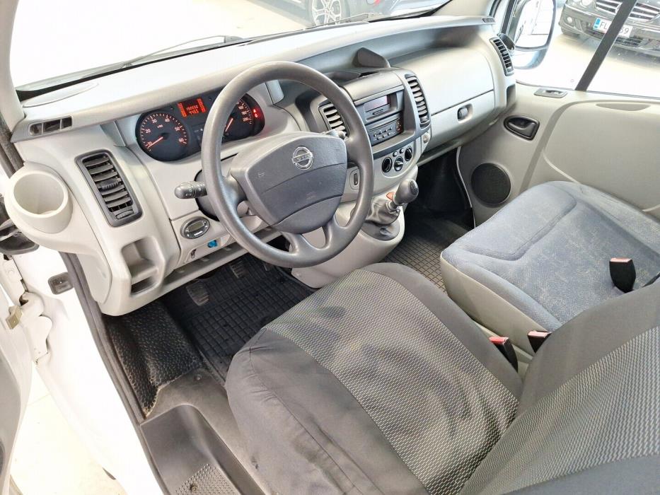 NISSAN Primastar 2005