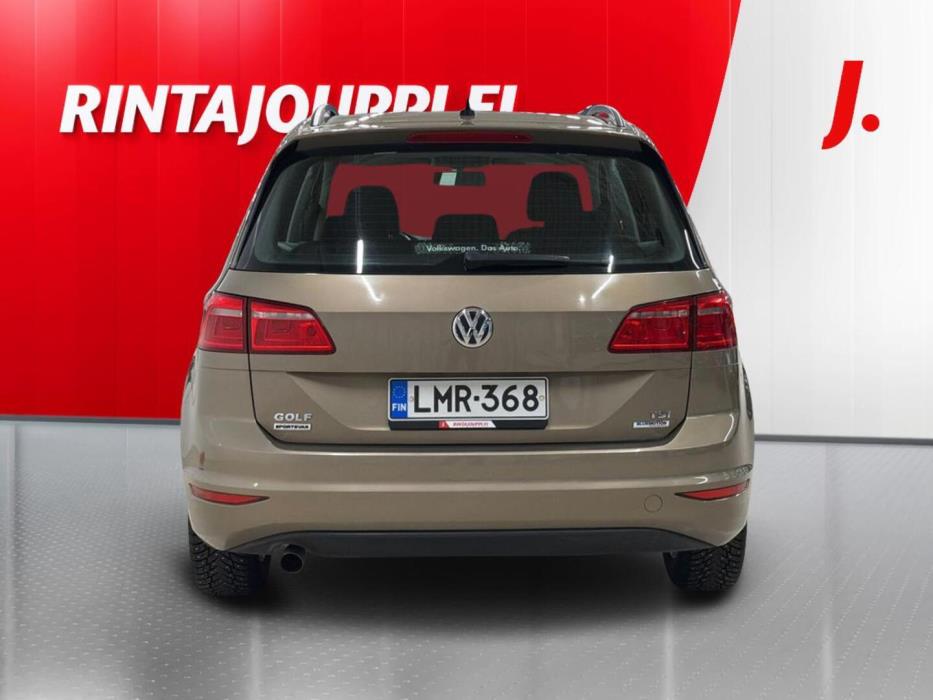 VOLKSWAGEN Golf Sportsvan 2015