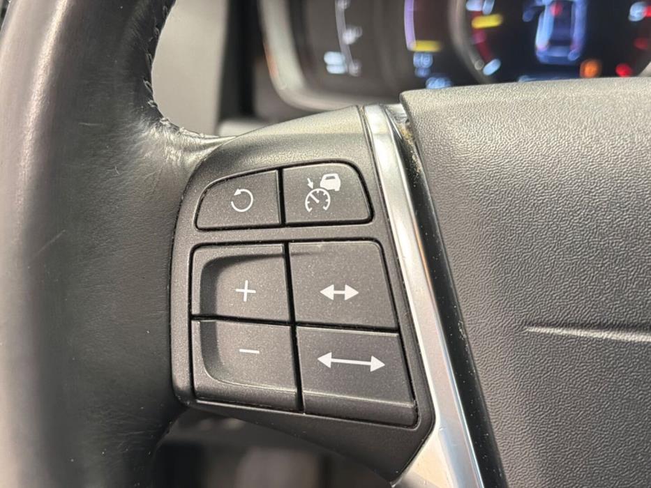 VOLVO XC60 2016