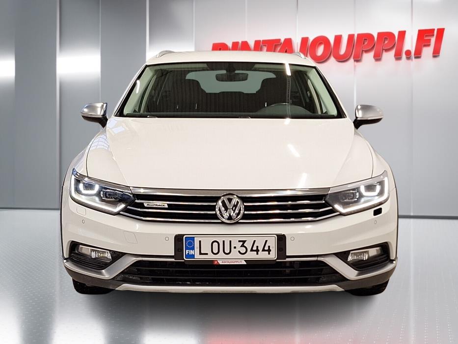 VOLKSWAGEN Passat 2019