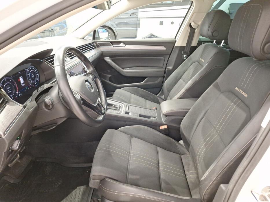 VOLKSWAGEN Passat 2019
