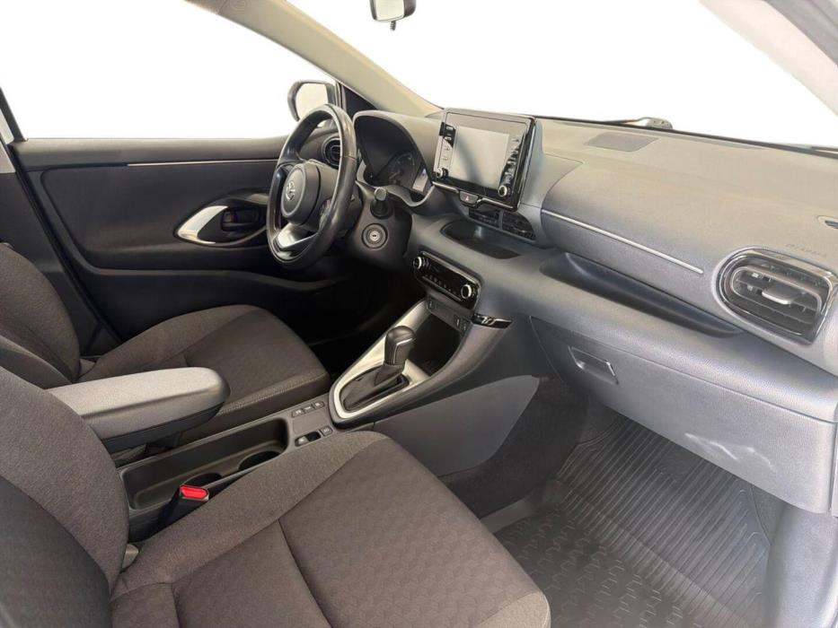 MAZDA 2 2022