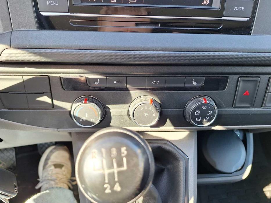 VOLKSWAGEN Transporter 2022